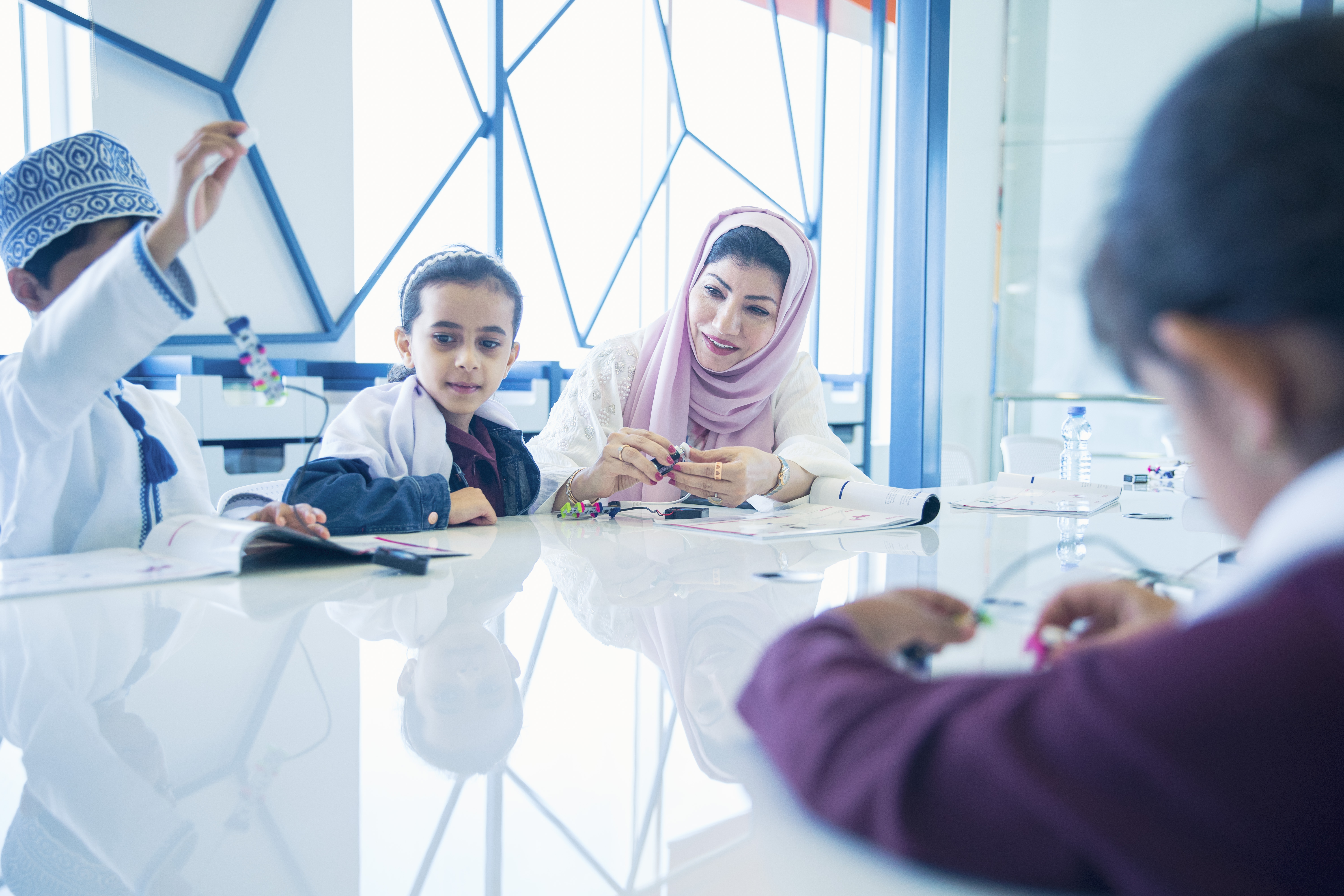 innovation-corner-by-omantel innovation-corner-by-omantel